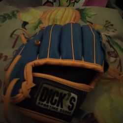 Baseball Gloves For Kids 