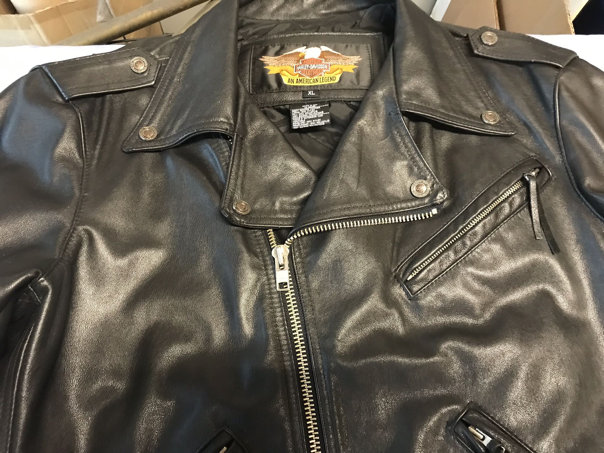Men’s Leather Jacket - Harley Davidson - Man’s Biker Jacket - Size XL- Excellent Condition - Ready to Wear