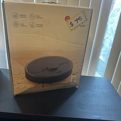 Robot vacuum