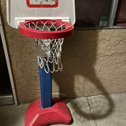 Basketballs Court