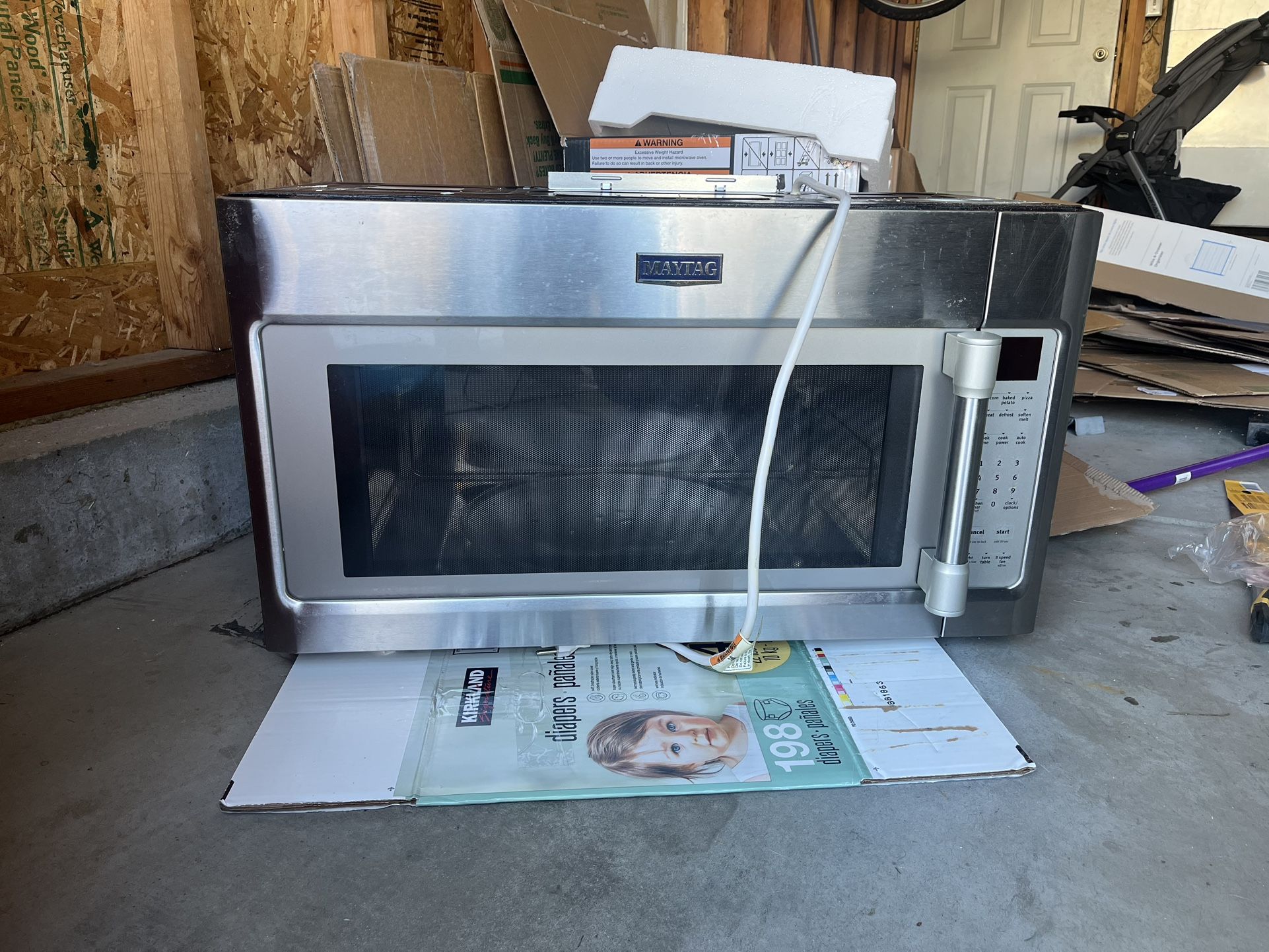 Maytag Microwave: does not work 