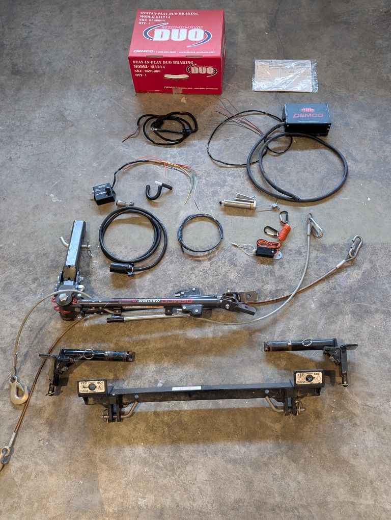 RV Demco Tow Package