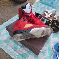 Jordan 5 Raging Bulls