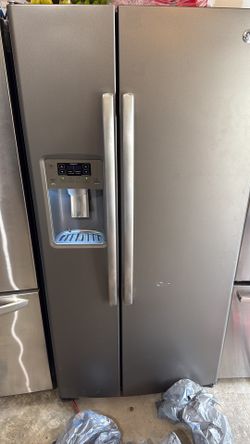 GE Refrigerator