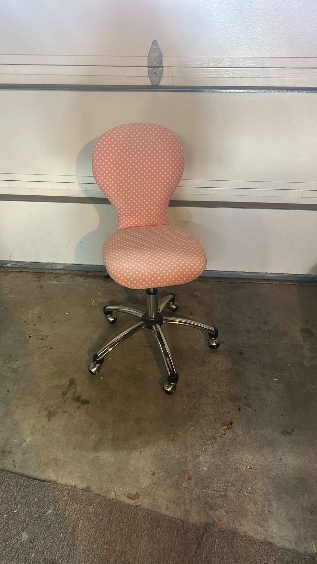 Pottery Barn pink polkadot swivel desk chair, and matching pink polkadot lamp