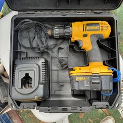 Dewalt Drill With Hard case 