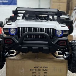 ‼️KIDS CAR SALE ALERT‼️💥12V NEW RED JEEP WITH MP3 PLAYER💥