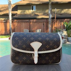 Louis Vuitton shoulder bag