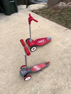 Two radio flyer scooters