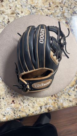 Wilson A2000