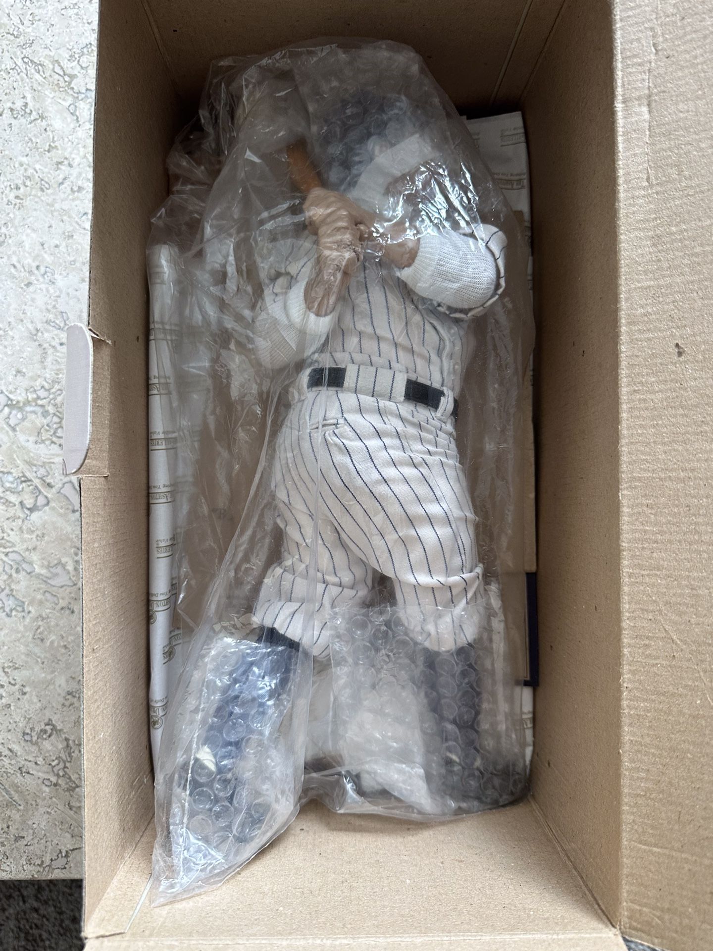 Porcelain Dolls Collectible 80s/90s Like New In Box