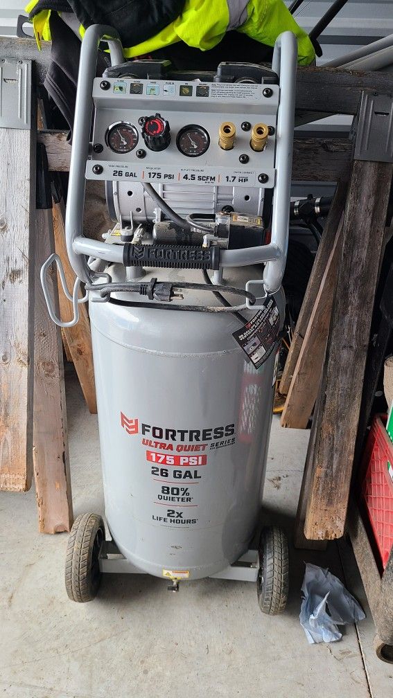 Fortress Ultra Quiet 175 Psi 26 Gal Air Compressor