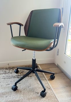 Green Office/Desk Chair