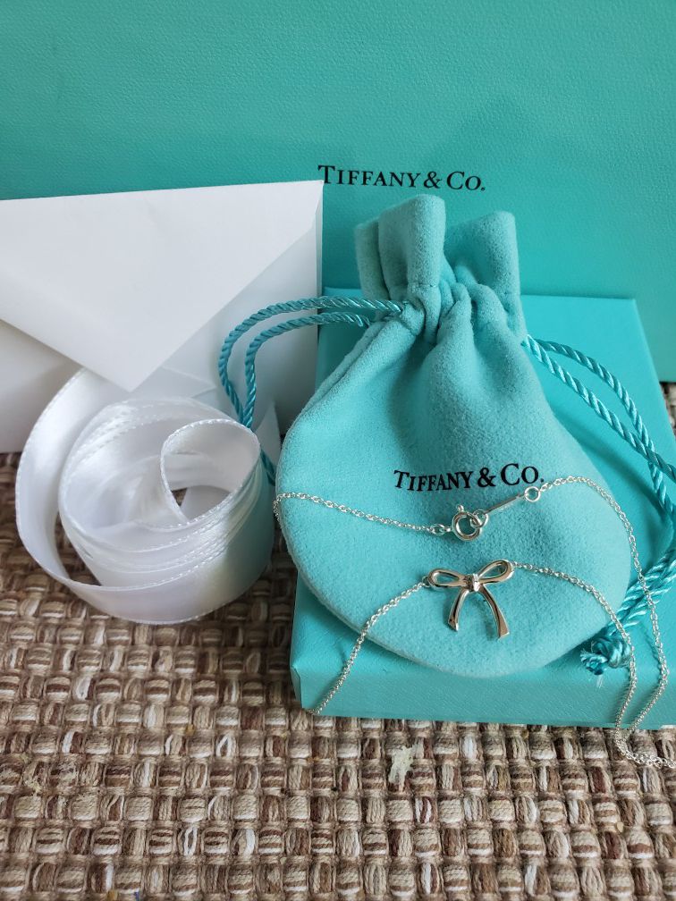 Tiffany & Co Sterling Silver Bow Necklace