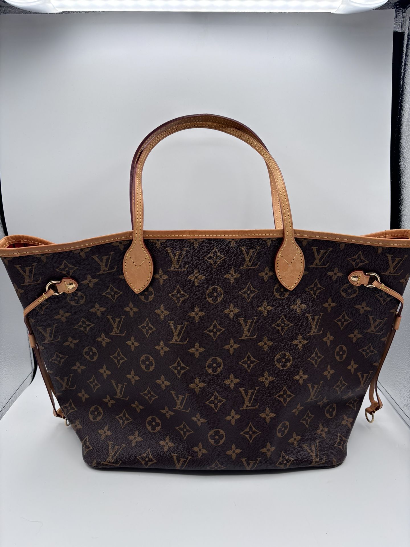 Louis Vuitton Tote Bag 