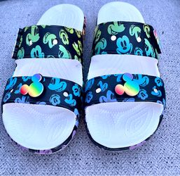Disney Mickey Mouse Rainbow Crocs Size 8 Womens 6 Men’s