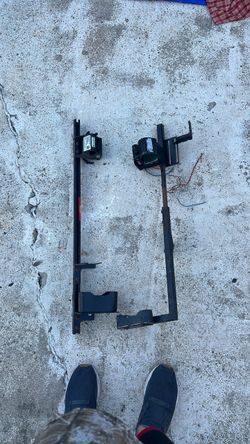 Car/SUV gun locks. Rifle and shotgun.