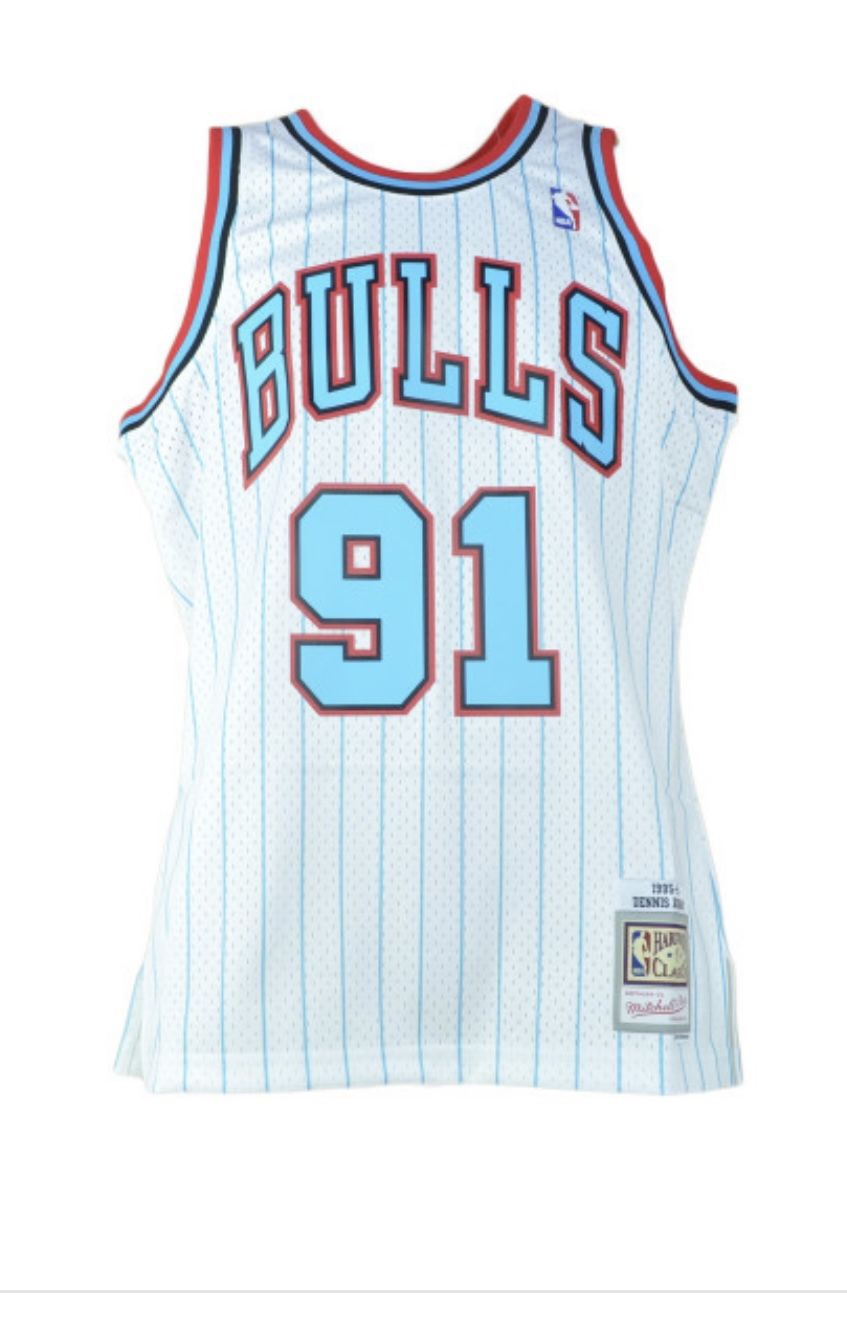 Bulls Jersey Size Large For $70