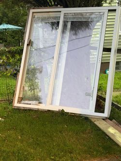 Sliding glass door system