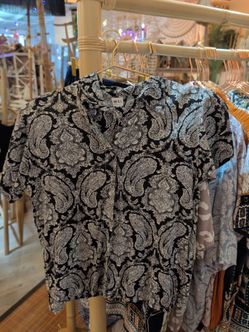 Black and White Paisley Print Top