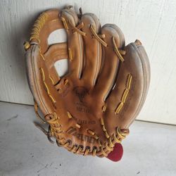 Mizuno Baseball Glove, 10"
