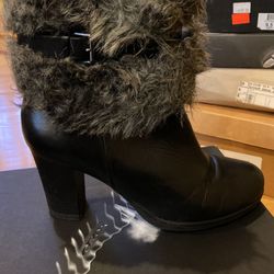 GEOX - Size 9 - Black Booties With Faux Fur  Real Leather Boot