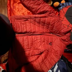 Puffer & Windbreaker 