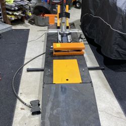Harley Lift 