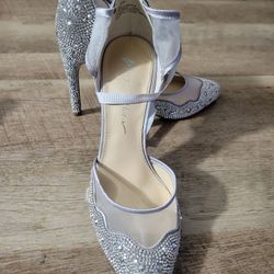 Betsey Johnson Iris Heels 6.5