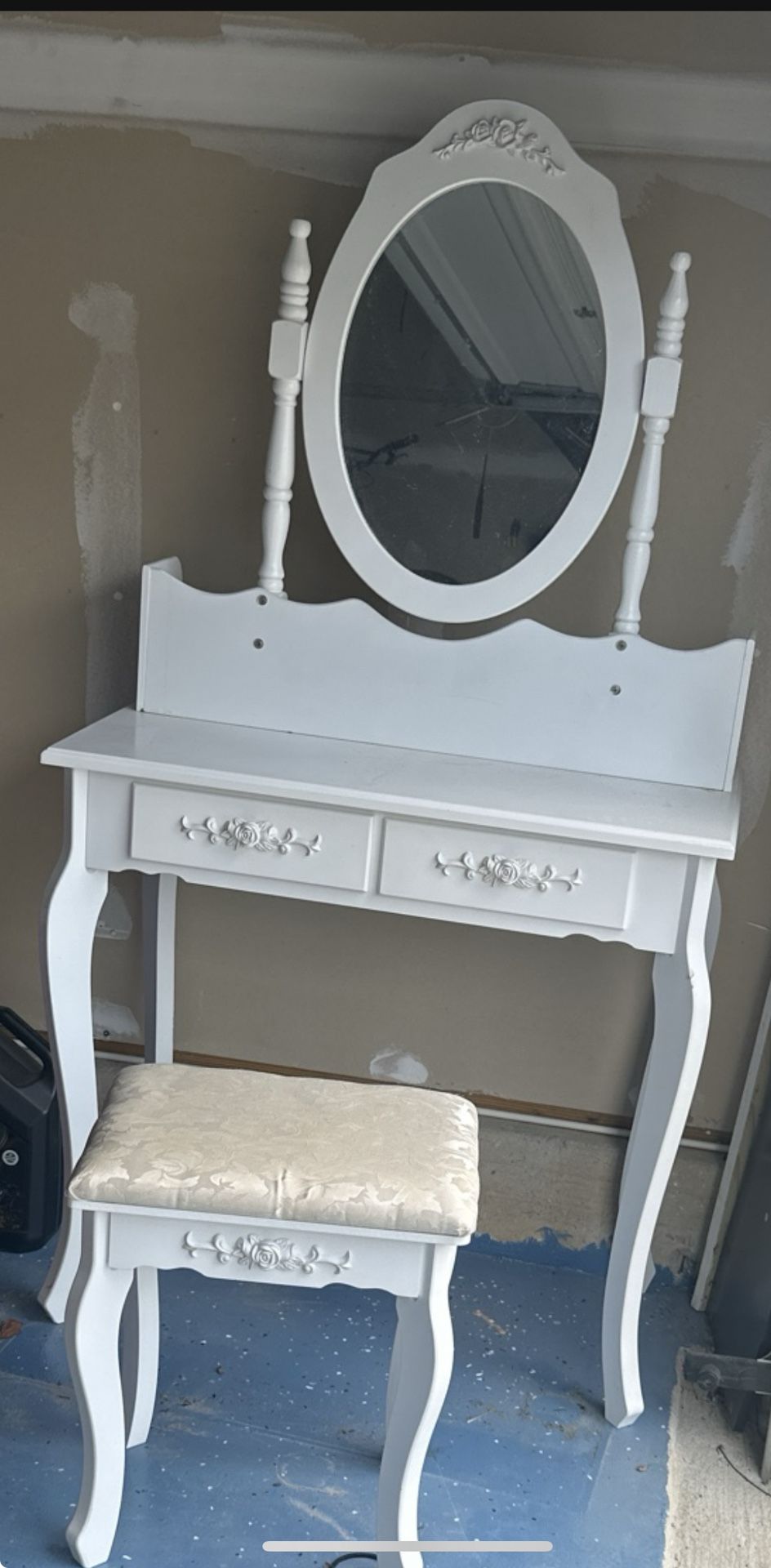 Kids White Makeup Vanity Set with Mirror & Stool for Girl