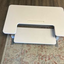 Adjustable Desk Riser