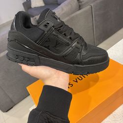 LV trainers 