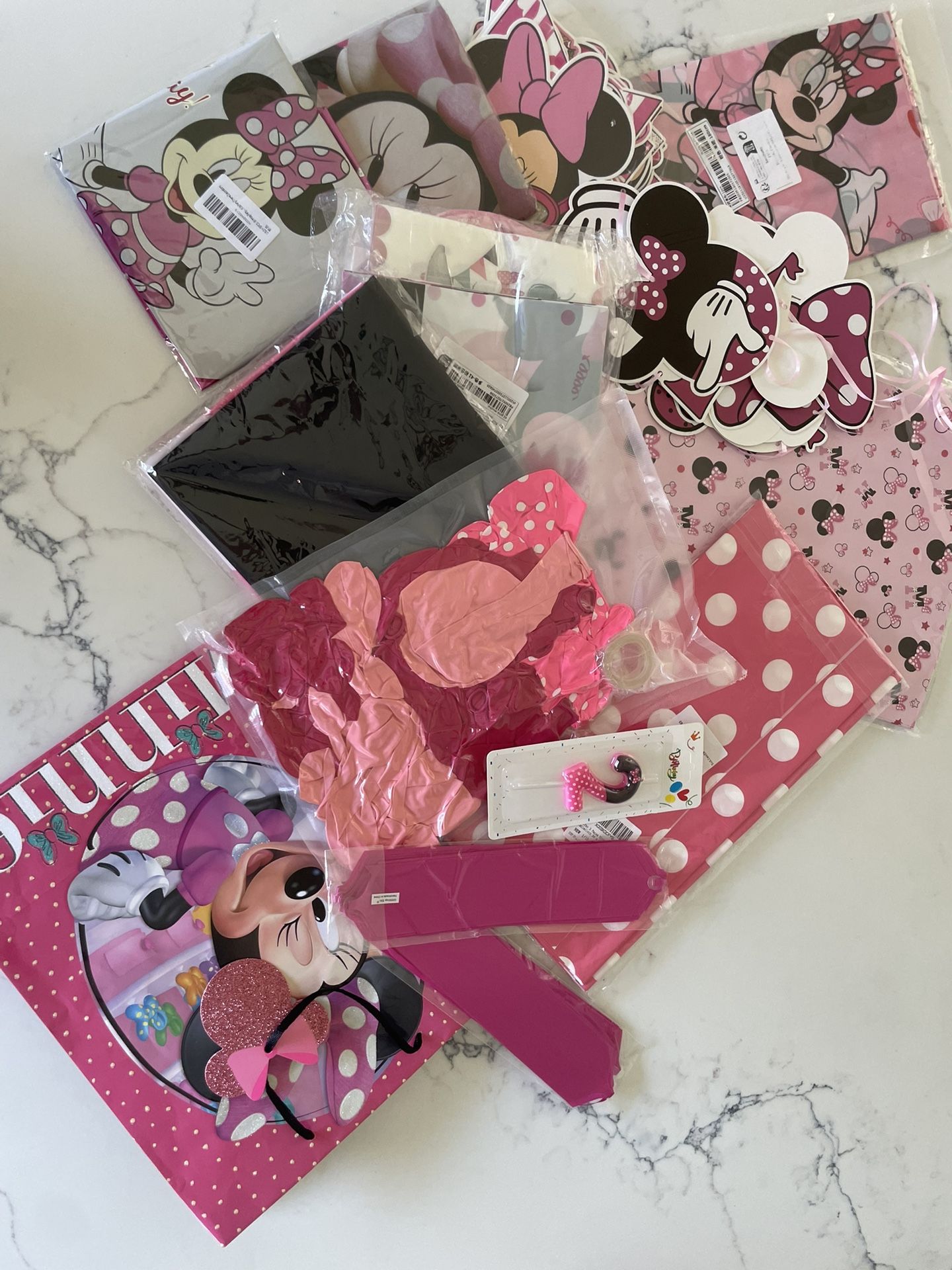 Minnie Mouse Birthday Decor
