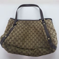 Gucci Canvas GG Abbey