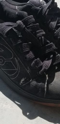 Heeely Shoes In Size 9 MENS!!