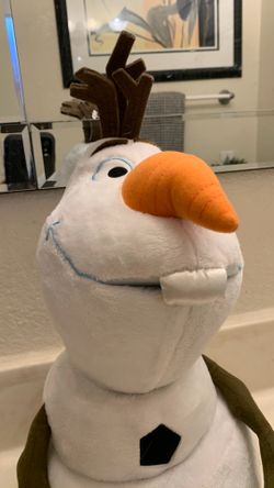 Frozen Olfa plush 17”