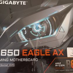 Gigabyte B650 Mobo (Damaged RAM Slot)