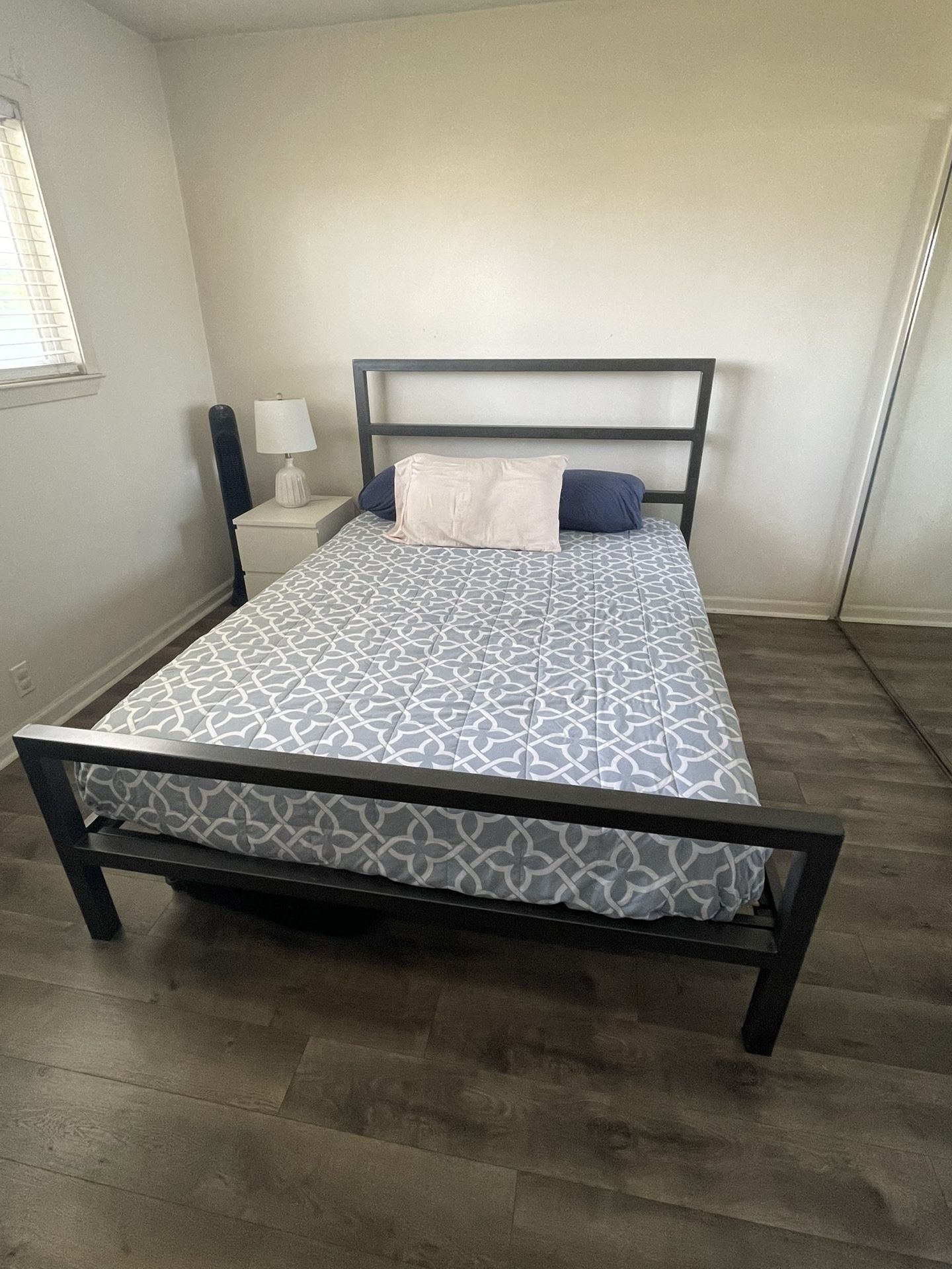 Bed Frame & Mattress