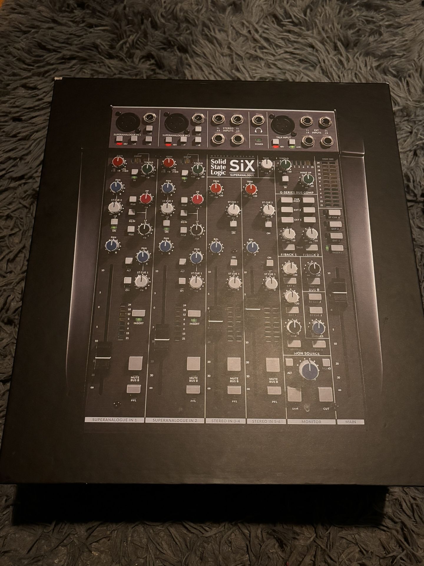 SSL 6 Mixer