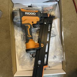 RIDGID Pneumatic 21-Degree 3-1/2 in. Round Head Framing Nailer