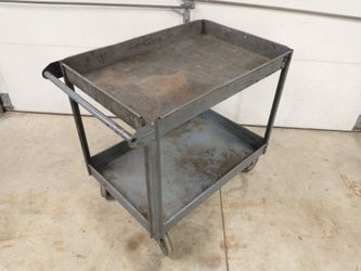 2 Shelf Tool Cart