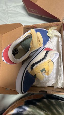Vans Old Skool Youth Boys Shoes – Size 3 – Brand New