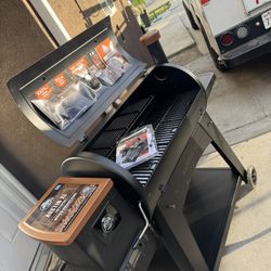 Pit Boss Smoker Sq1000 New