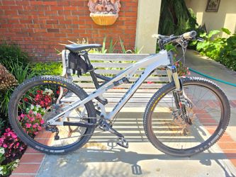 Breezer Supercell Expert Mountain Bike