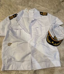 Men’s captain costume
