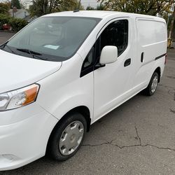 Nissan Nv200