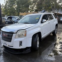 2015 GMC Terrain Part Out
