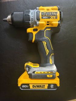 Dewalt drill XR with battery