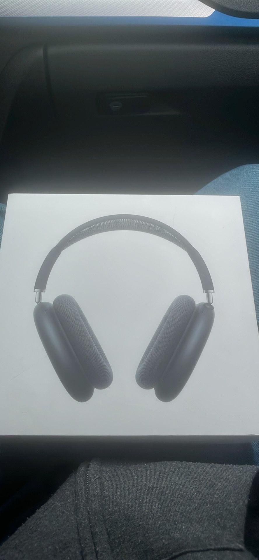 Apple AirPod Maxes , Midnight