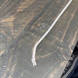 Tennis Chain Women ( Not Real Diamonds)